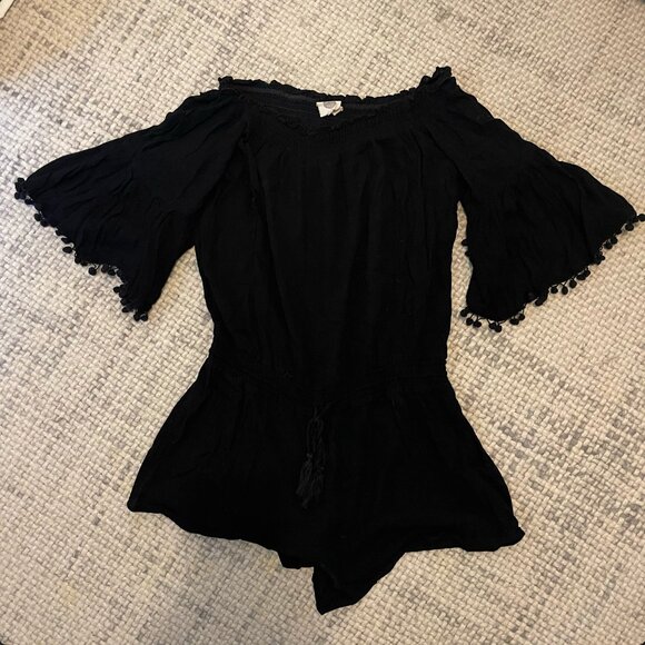 Anthropologie Lilka Pom-Trimmed Off-The-Shoulder Romper - Picture 4 of 10